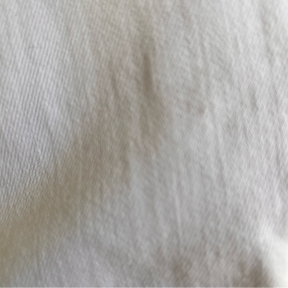 Levis Signature Gold Mid Rise Skinny White Bermuda Shorts Women’s 16 W33 Cuffed - Picture 6 of 9